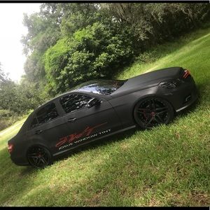 Meet your Posher, Josue